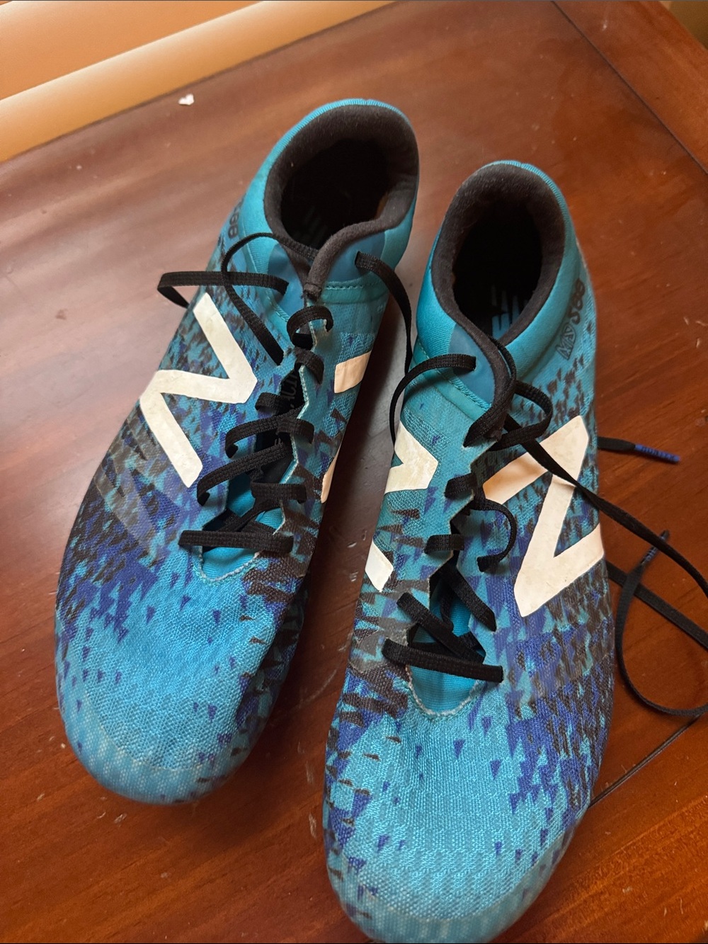 New Balance Blue Track Spikes - Teal/Blue